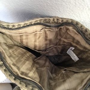 gramicci Bags - Gramicci hand knit purse NWT gramicci Bags - Gramicci hand knit purse NWT
